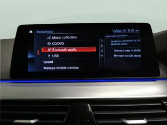 BMW 5 Series 2.0 520d SE (190 ps) - BMW LIVE COCKPIT PROFESSIONAL - PERFORMAN