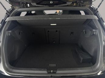 Volkswagen Golf 2.0 TDI GTD DSG (200 ps) - WIFI - LANE DEPARTURE  - BLUETOOTH