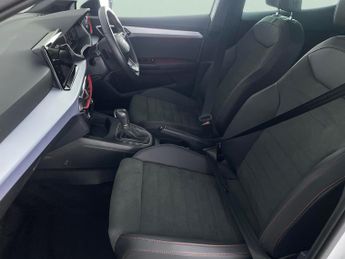 Seat Ibiza 1.0 TSI FR Sport DSG (110 ps) - LED - NAV - BLUETOOTH