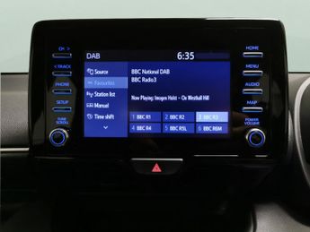 Toyota Yaris 1.5 VVT-h Icon E-CVT (116 ps) - BLUETOOTH - AIR CON - AUTO HEADL