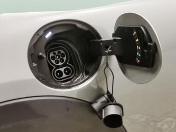 Mini Electric Hatch Cooper SE 32.6kWh Level 1 (184 ps) - AIR CON - AUTO HEADLIGHTS -