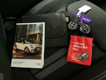 Mini Electric Hatch Cooper SE 32.6kWh Level 1 (184 ps) - AIR CON - AUTO HEADLIGHTS -