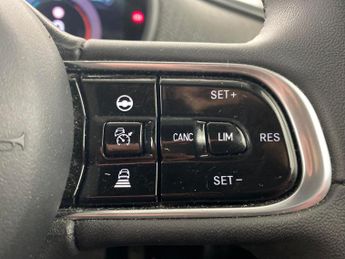 Fiat 500e C 42kWh La Prima Convertible (118 ps) - 17IN ALLOYS - AIR CON - DA