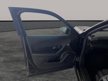 Peugeot E-2008 50kWh GT (136 ps) - BLIND SPOT ASSIST - LANE DEPARTURE  - BLUETO