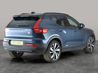 Volvo XC40 1.5h T5 Twin Engine Recharge 10.7kWh R-Design Pro Plug-in (262 p