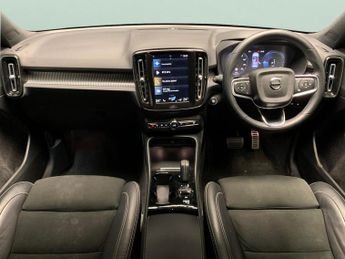 Volvo XC40 1.5h T5 Twin Engine Recharge 10.7kWh R-Design Pro Plug-in (262 p