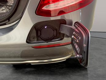 Mercedes-Benz E Class 2.0 E350e 6.4kWh SE Plug-in G-Tronic+ (299 ps) - AIRMATIC AIR SU