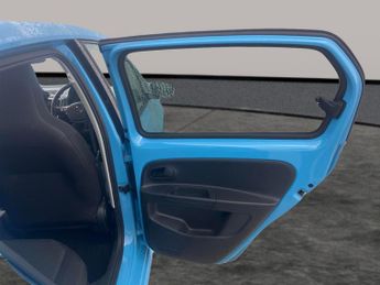 Volkswagen E-up! 36.8kWh e-up! (82 ps) - LANE DEPARTURE  - LIGHT AND SIGHT PACK -