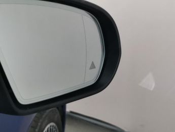 Mercedes-Benz EQC EQC 400 80kWh AMG Line (Premium Plus) 4MATIC (408 ps) - SELF PAR