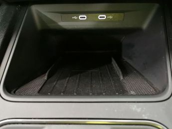 Cupra Formentor 1.5 TSI V1 DSG (150 ps) - KEYLESS ENTRY - LED - NAV