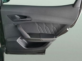 Cupra Formentor 1.5 TSI V1 DSG (150 ps) - KEYLESS ENTRY - LED - NAV