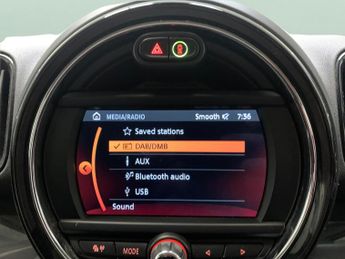 Mini Countryman 1.5 7.6kWh Cooper SE Plug-in ALL4 (224 ps) - CARPLAY - NAV