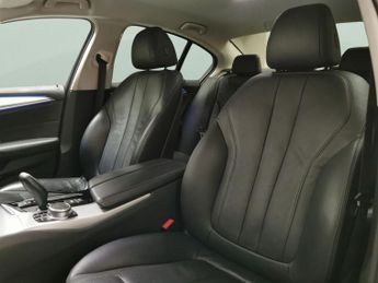 BMW 5 Series 2.0 520d SE (190 ps) - BMW LIVE COCKPIT PROFESSIONAL - PERFORMAN