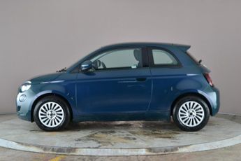 Fiat 500e 24kWh Action (95 ps) - KEYLESS START - USB AUDIO - ELECTRONIC HA