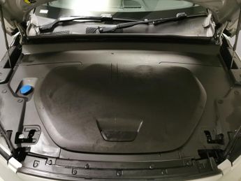 Volvo XC40 Recharge Twin 82kWh Plus AWD (408 ps) - CRUISE - WIRELESS CHARGE