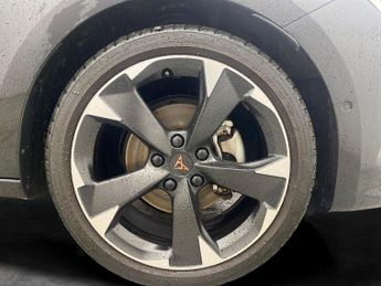 Cupra Leon 1.5 eTSI EVO V1 DSG (150 ps) - LED - REVERSE CAM - NAV