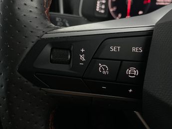 Seat Ibiza 1.0 TSI FR Sport DSG (110 ps) - LED - NAV - BLUETOOTH