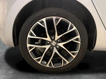 Seat Ibiza 1.0 TSI XCELLENCE Lux DSG (110 ps) - NAV - BLUETOOTH - SPEED LIM