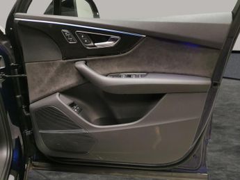 Audi Q7 3.0 TFSIe V6 55 Black Edition Plug-in Tiptronic quattro 17.9kWh 