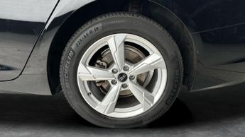 Audi A6 Saloon 2.0 TFSI 40 Sport S Tronic (204 ps) - LANE DEPARTURE  - BLUETOOT