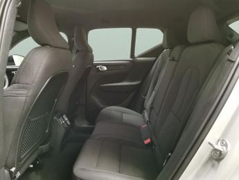 Volvo XC40 Recharge Twin 82kWh Plus AWD (408 ps) - CRUISE - WIRELESS CHARGE