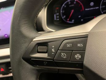 Seat Ibiza 1.0 TSI XCELLENCE Lux DSG (110 ps) - NAV - BLUETOOTH - SPEED LIM