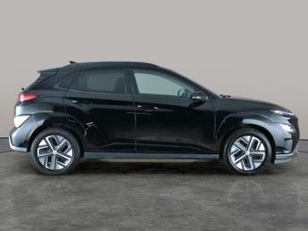 Hyundai Kona 64kWh Premium (10.5kW Charger) (204 ps) - HEATED SEATS - HEATED 