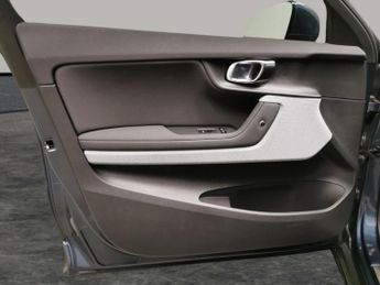 Polestar Polestar 2 Single Motor 78kWh Long Range Fastback FWD (231 ps) - HEATED SEA