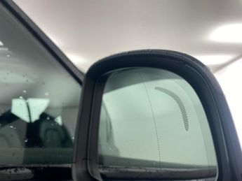 Volvo XC40 Recharge Twin 78kWh Pro AWD (408 ps) - SURROUND VIEW - PARK ASSI