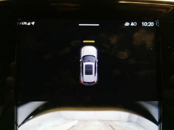 Volvo XC40 Recharge Twin 82kWh Plus AWD (408 ps) - CRUISE - WIRELESS CHARGE