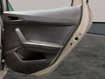 Seat Ibiza 1.0 TSI XCELLENCE Lux DSG (110 ps) - NAV - BLUETOOTH - SPEED LIM