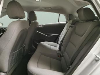 Hyundai Ioniq 38.3kWh Premium (136 ps) - REVERSE CAM - NAV - HEATED SEATS