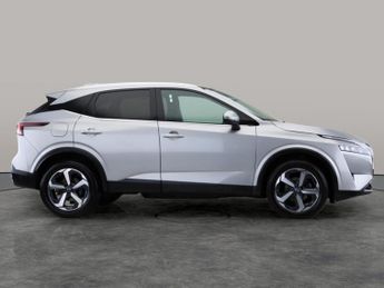 Nissan Qashqai 1.3 DIG-T MHEV N-Connecta XTRON (158 ps) - GLASS ROOF PACK