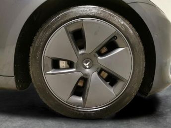 Tesla Model 3 (Dual Motor) Long Range 4WDE (346 ps) - PARK ASSIST - LED - REVE