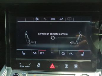 Audi e-tron 50 Black Edition Sportback quattro 71.2kWh (11kW Charger) (313 p