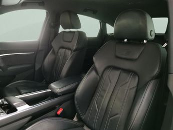 Audi e-tron 50 Black Edition Sportback quattro 71.2kWh (11kW Charger) (313 p