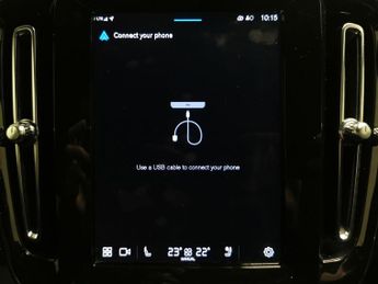 Volvo XC40 Recharge Twin 82kWh Plus AWD (408 ps) - CRUISE - WIRELESS CHARGE