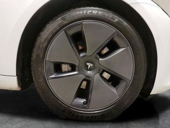 Tesla Model 3 Standard Range Plus RWD (241 bhp) - PARK ASSIST - LED - REVERSE 