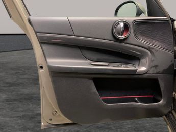 Mini Countryman 1.5 7.6kWh Cooper SE Plug-in ALL4 (224 ps) - CARPLAY - NAV