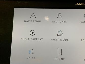 Jaguar I-PACE 400 90kWh HSE 4WD (400 ps) - MERIDIAN AUDIO - HEATED STEERING