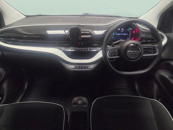 Fiat 500e 24kWh Action (95 ps) - KEYLESS START - USB AUDIO - ELECTRONIC HA