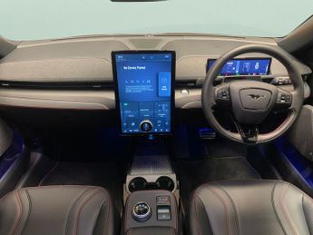 Ford Mustang Mach-e Extended Range 91kWh Automatic AWD (351 ps) - HEATED SEATS - NAV