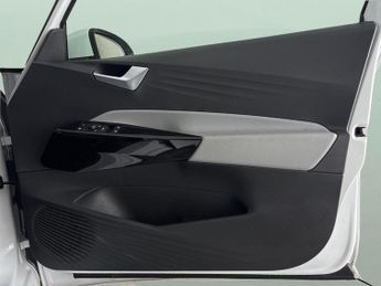 Volkswagen ID.3 Pro Performance 58kWh Family (204 ps) - NAV - ASSISTANCE PACK