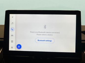 Toyota Corolla 1.8 VVT-h Design CVT (140 ps) - ACTIVE LANE ASSIST - KEYLESS ENT