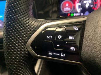 Volkswagen Golf 2.0 TDI GTD DSG (200 ps) - PADDLE SHIFT - SPORTS SEATS - PRIVACY