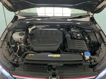 Volkswagen Golf 2.0 TSI GTI DSG (245 ps) - KEYLESS ENTRY - HEATED STEERING - WIF