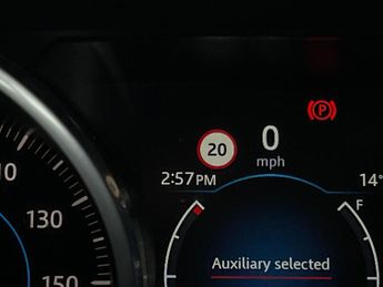 Jaguar F-PACE 2.0 D180 Prestige AWD (180 ps) - WIFI - BLUETOOTH - CRUISE