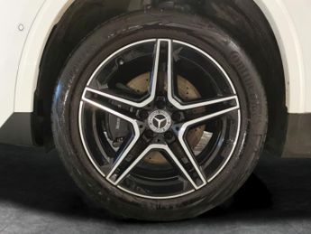 Mercedes-Benz GLA 1.3 GLA250e 15.6kWh AMG Line (Executive) Plug-in 8G-DCT (218 ps)