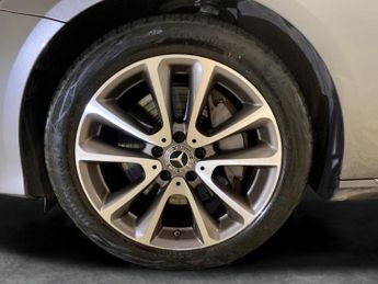 Mercedes-Benz E Class 2.0 E350e 6.4kWh SE Plug-in G-Tronic+ (299 ps) - AIRMATIC AIR SU