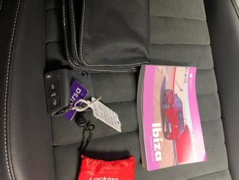 Seat Ibiza 1.0 TSI XCELLENCE Lux DSG (110 ps) - NAV - BLUETOOTH - SPEED LIM